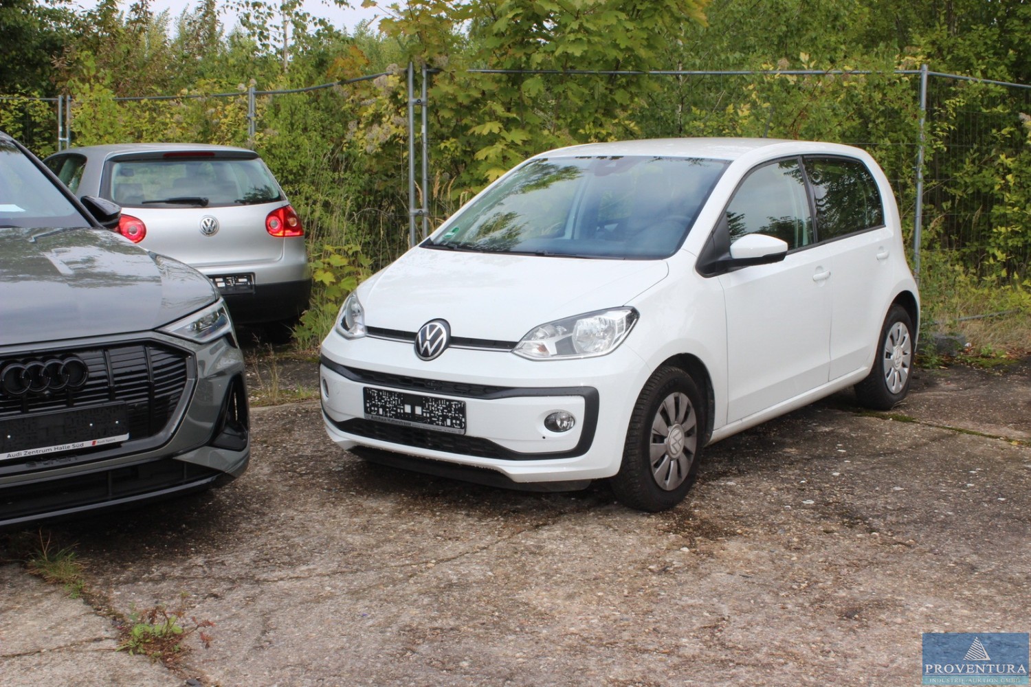 aus Insolvenz VW up! 1.0 EZ 2021 + OPEL Corsa 1.2 Turbo EZ 2023