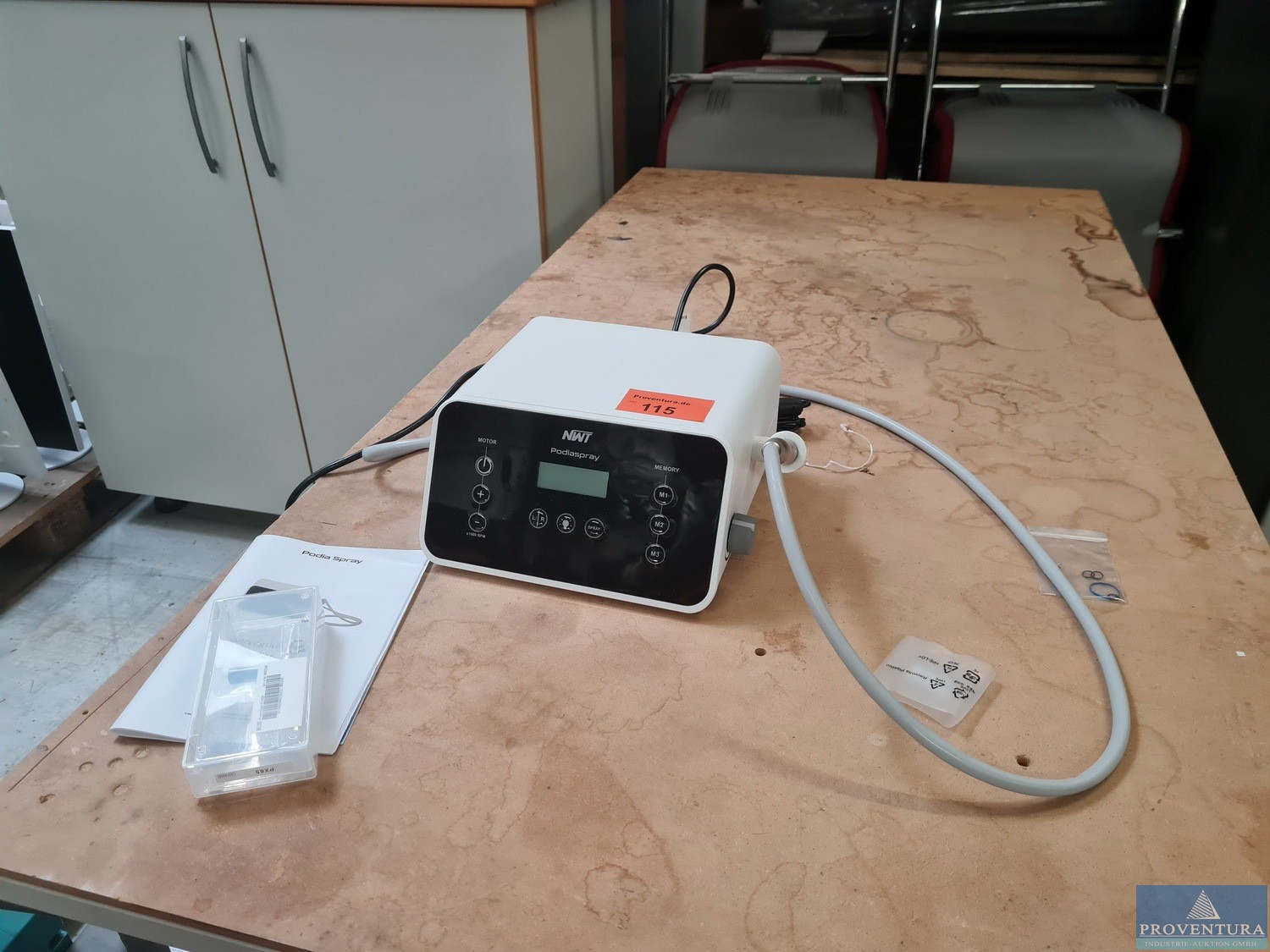 Nachverkauf aus Leasing: Beautygerät NWT Podiaspray NT 100 LED