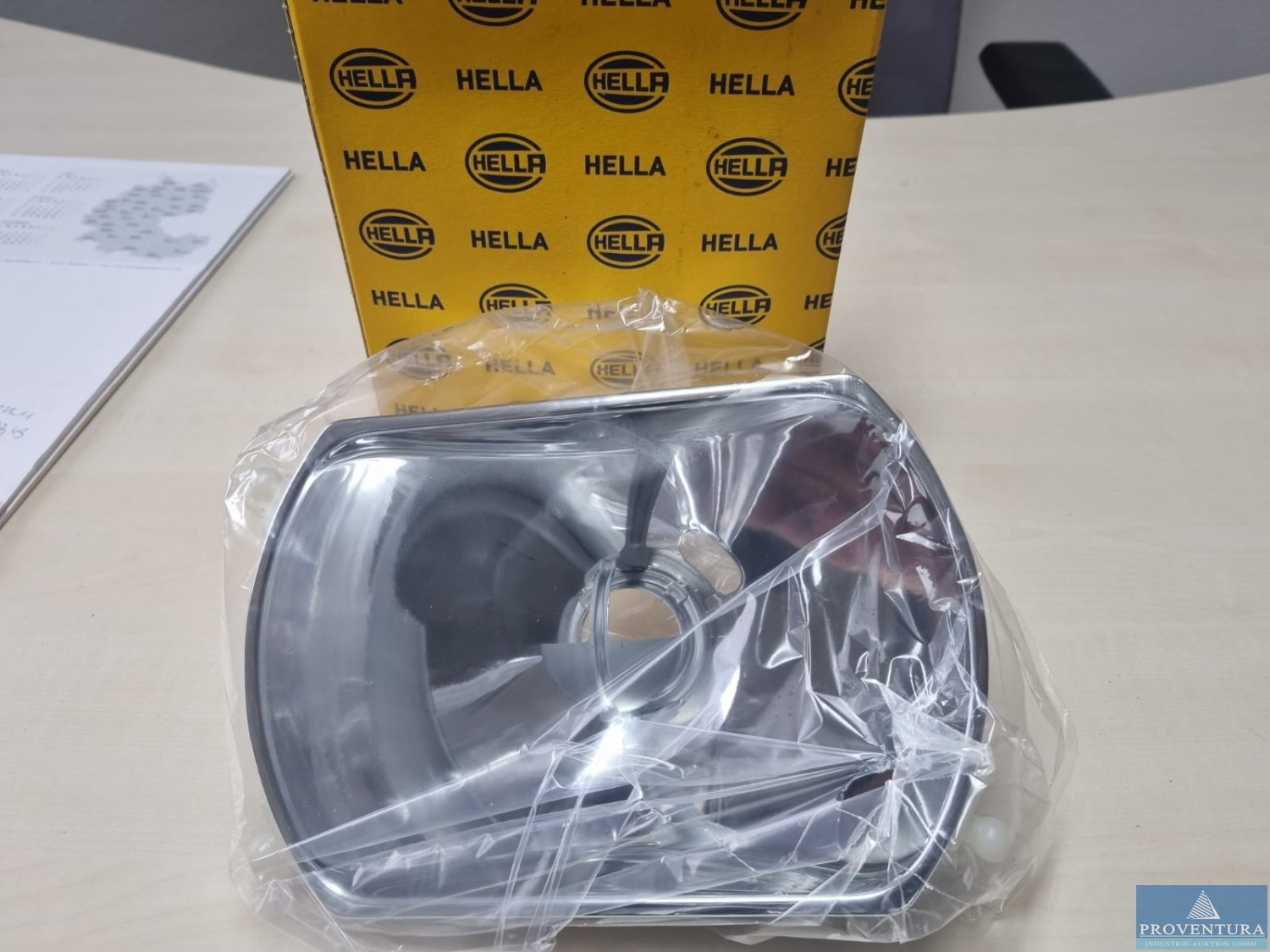 Versteigerung 797 Scheinwerfer HELLA OVP für Mercedes T1T2, SEAt Ibiza Cordoba, FORD MAZDA