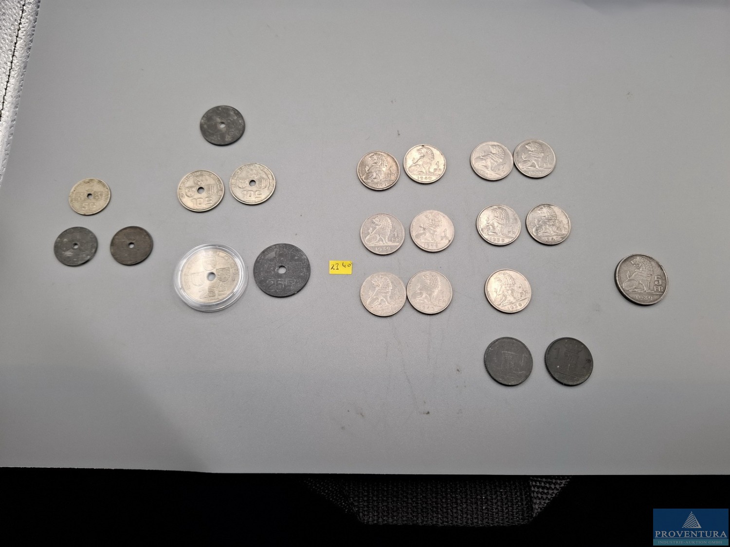 Münzversteigerung 120 Pos. Silber- und Umlaufmünzen Ost- und Westeuropa, Afrika, Arabien, Nord- und Südamerika, pazifische Staaten, DDR, Deutsches Reich, altdeutsche Staaten, etc.
