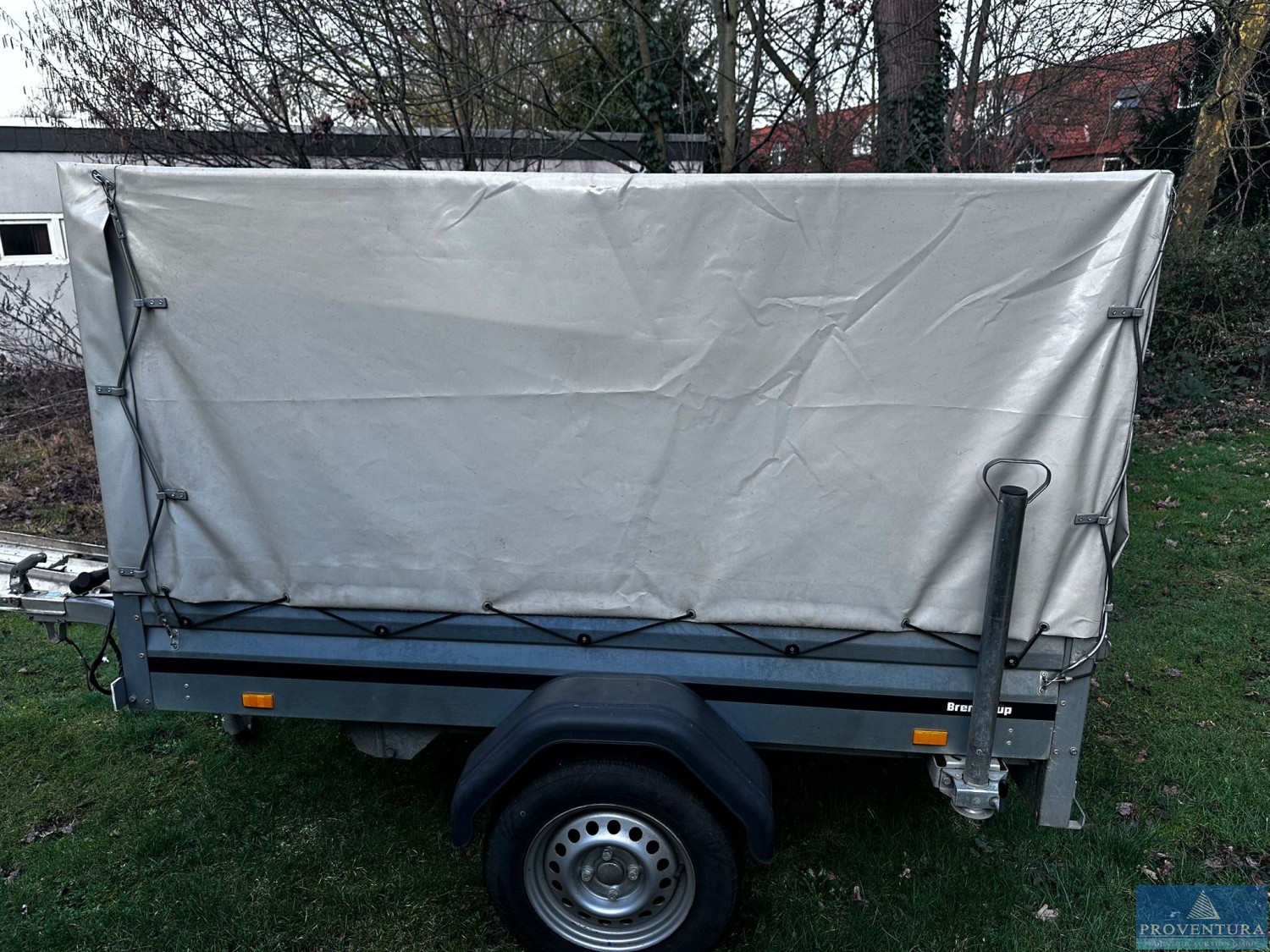 Insolvenzversteigerung Kipp-Anhänger BRENDERUP B11 BCU 750 kg EZ 2021 sowie Anhänger SARIS H225N EZ 2006 1.300 kg – 27232 Sulingen – 08.04.2026 – 09:00:00 – Feedzy