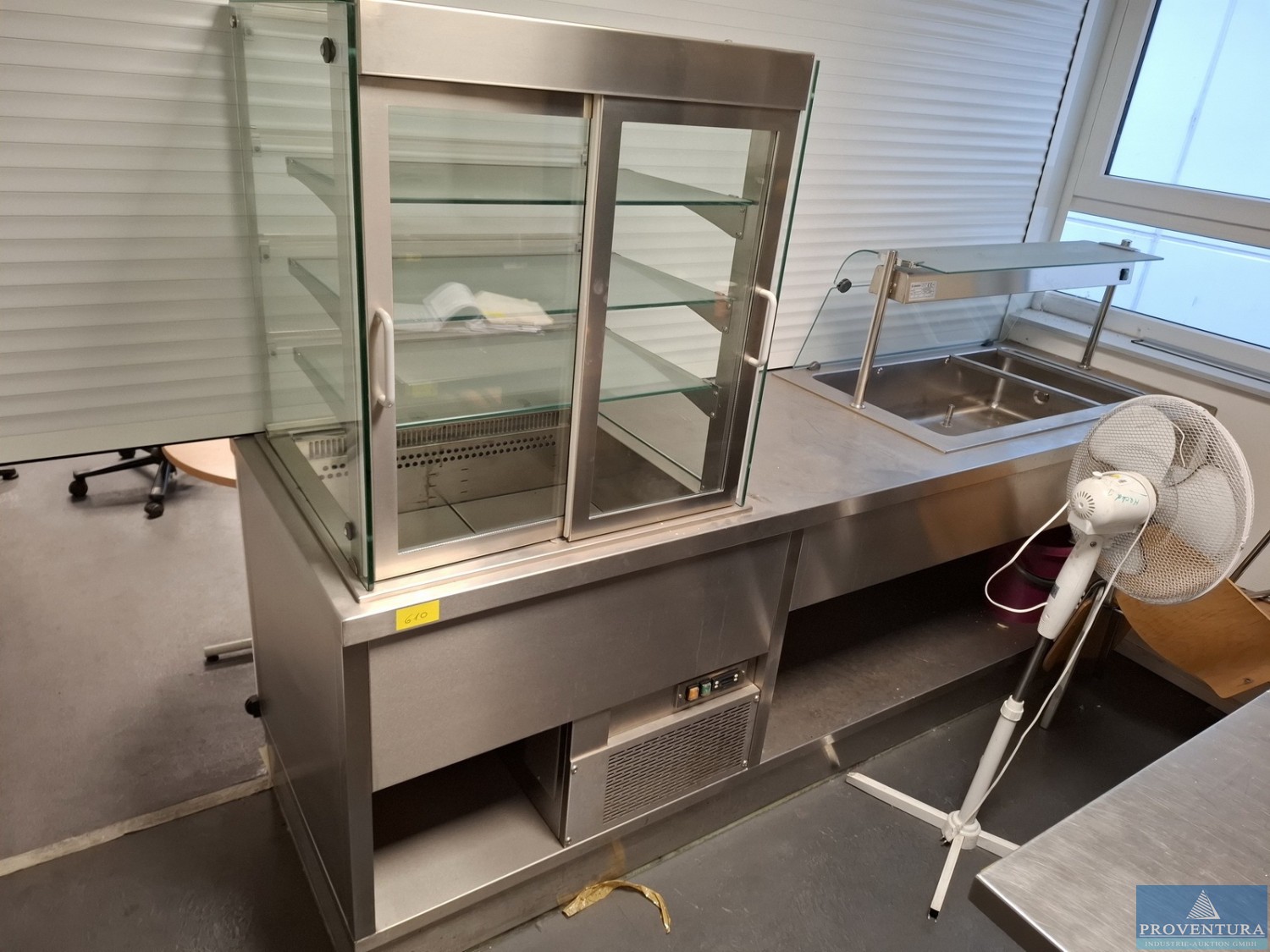 Insolvenzversteigerung 7 Pos. Kantine der Sonnplast Solutions GmbH