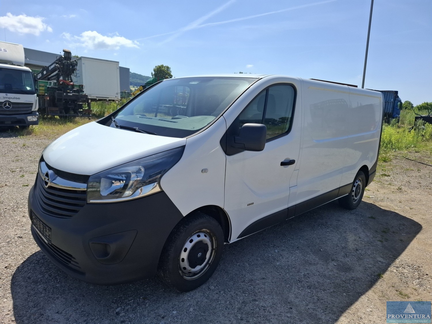 Aus Insolvenz: OPEL Vivaro B 2900 CDTi EZ 2015, 72.000 km, Klimaanlage, Tempomat