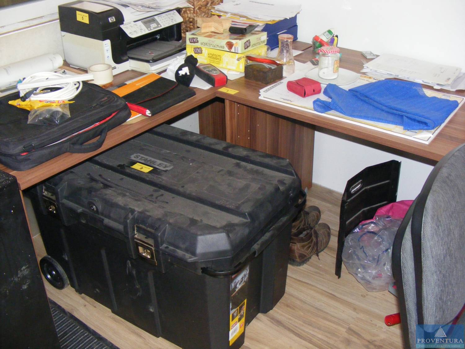 Baudienstleister, 14 Positionen