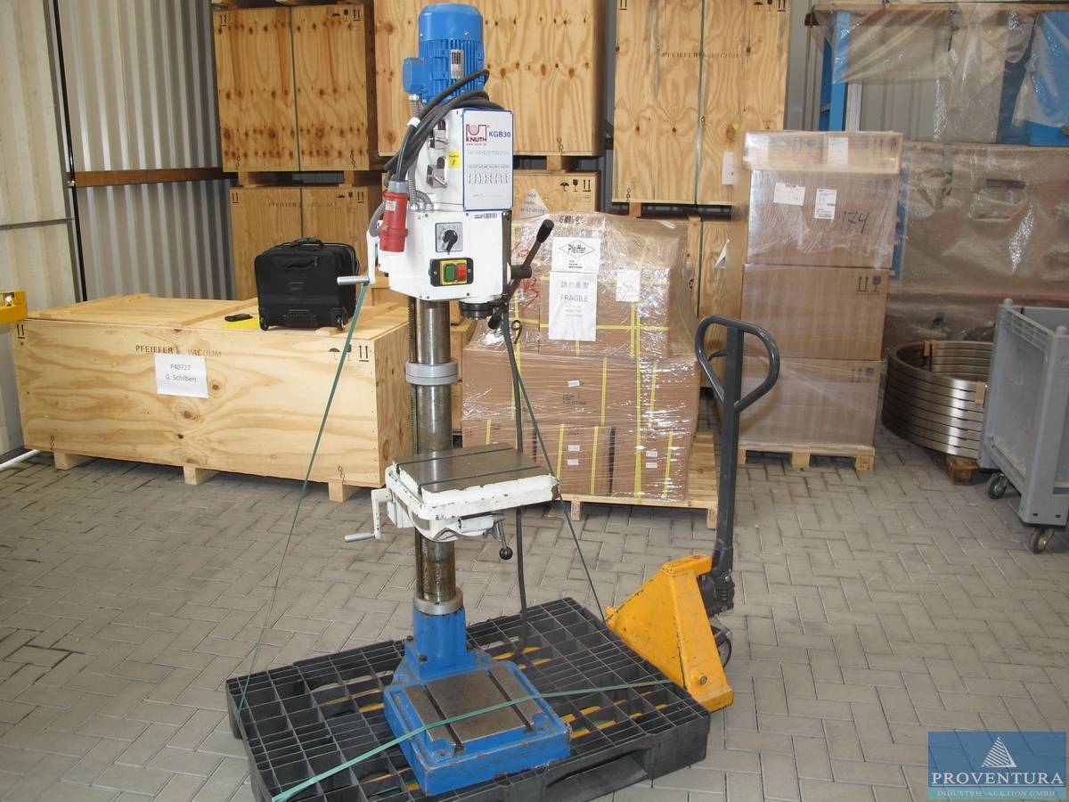 7 Positionen Metallbau, CNC-Fräsmaschine Deckel FP4A, 4 Richttische, Rohranfasmaschine, etc.