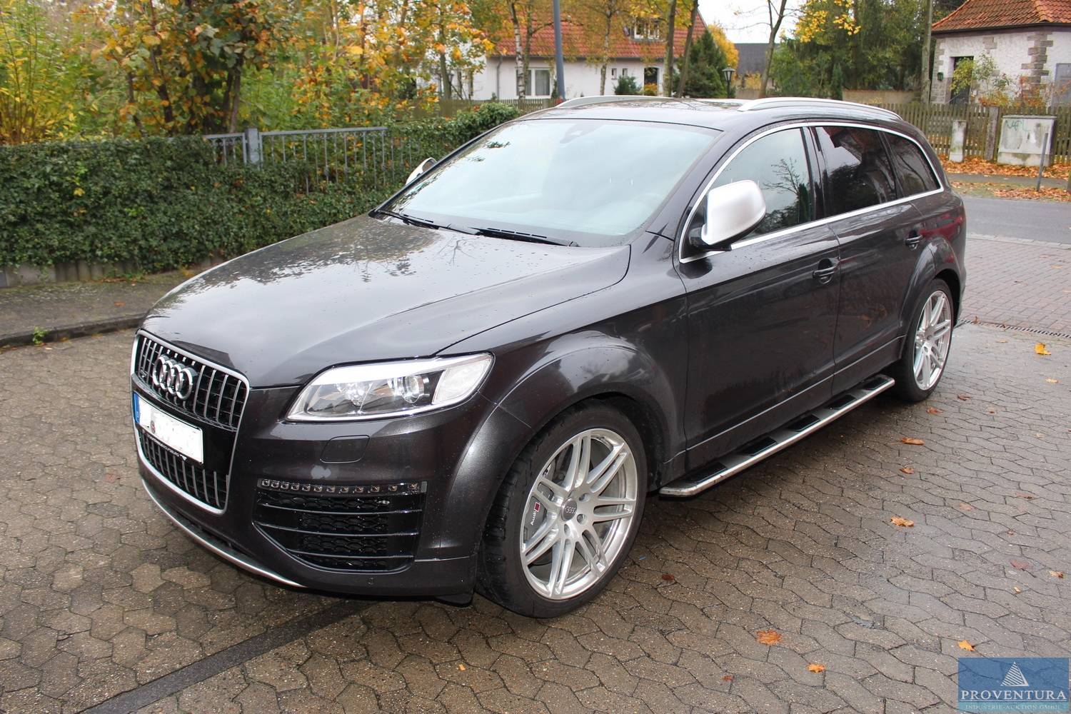 Pkw AUDI Q7 6.0 V12 TDI Quattro Exclusive lang, EZ 1211, Raum 38xxx Wolfsburg