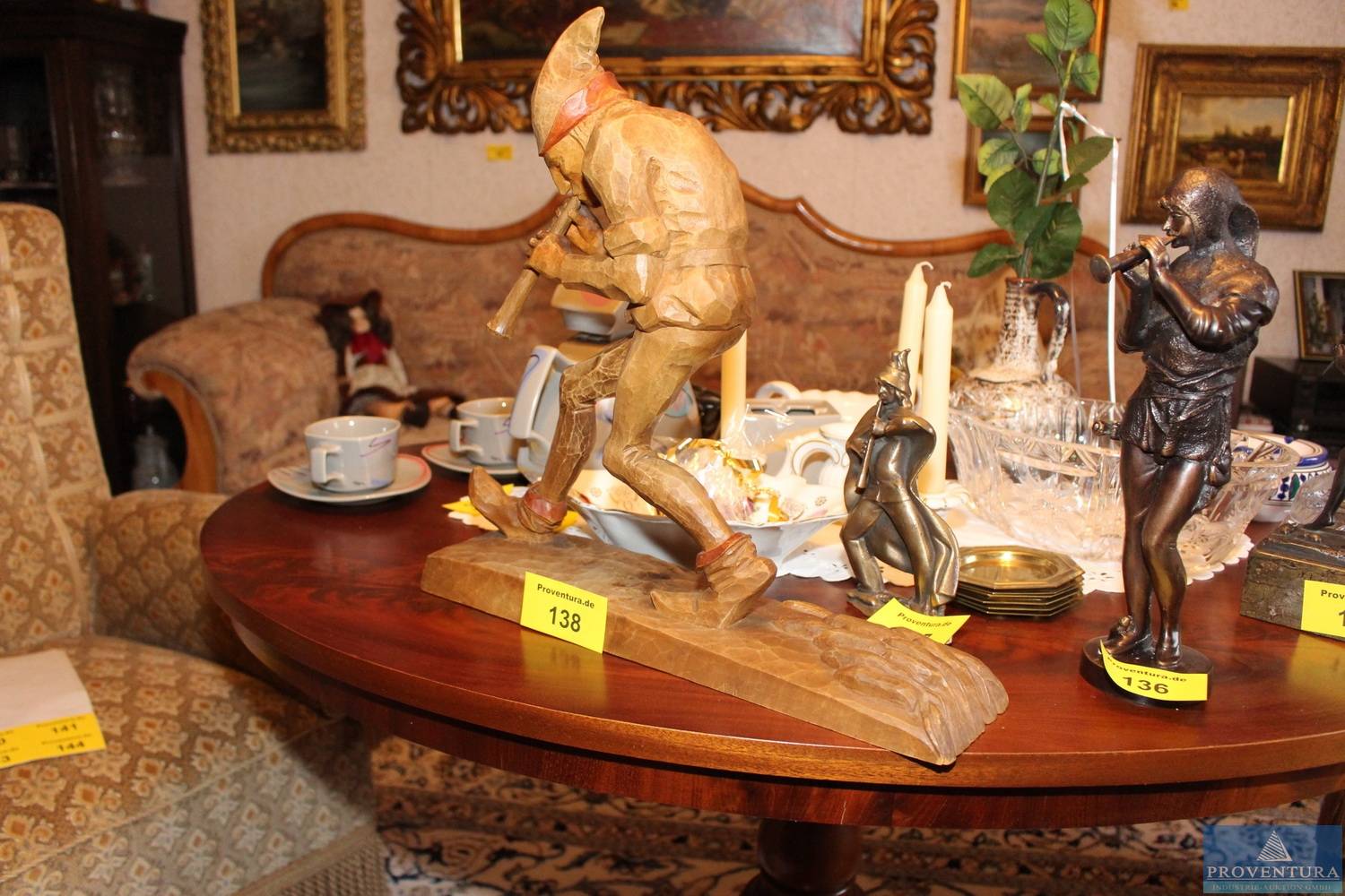 Holzschnitzfigur Rattenfänger von Hameln