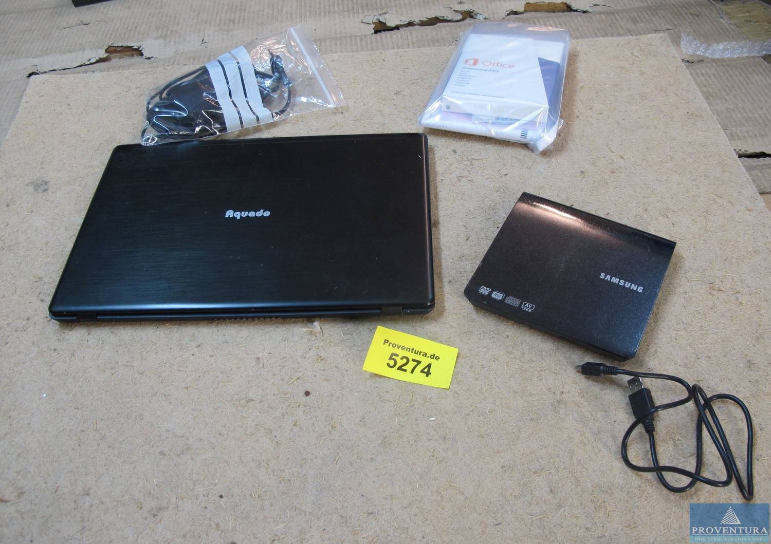 Notebook AQUADO X300V Proventura OnlineAuktion