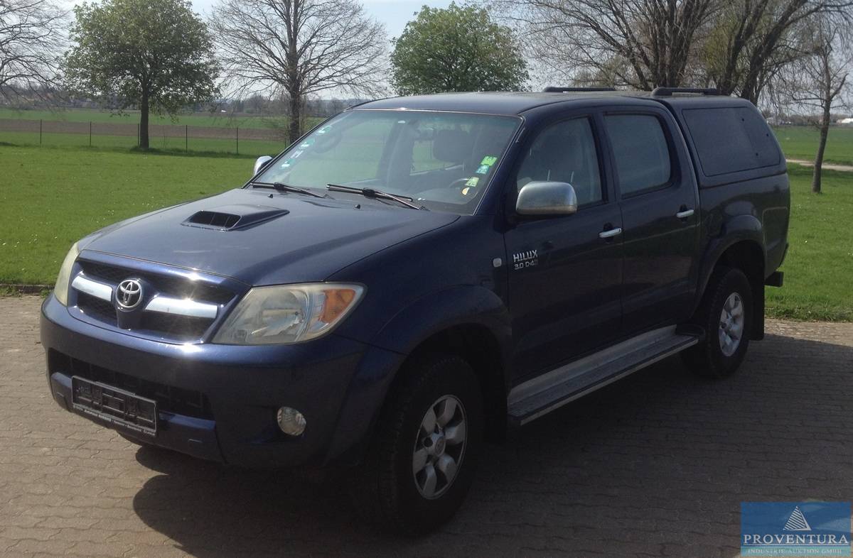 Toyota Hilux 3.0 D-4D, EZ 2008, 274.000 km, Kleinmenge Gastro-Geschirr, 31500 Raum Bad Nenndorf