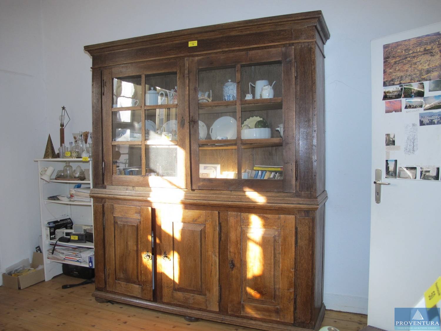 Küchenschrank antik | Proventura Online-Auktion