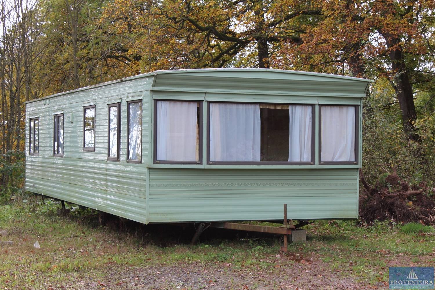 5 Wohncontainer (Mobilheime) in Battenberg