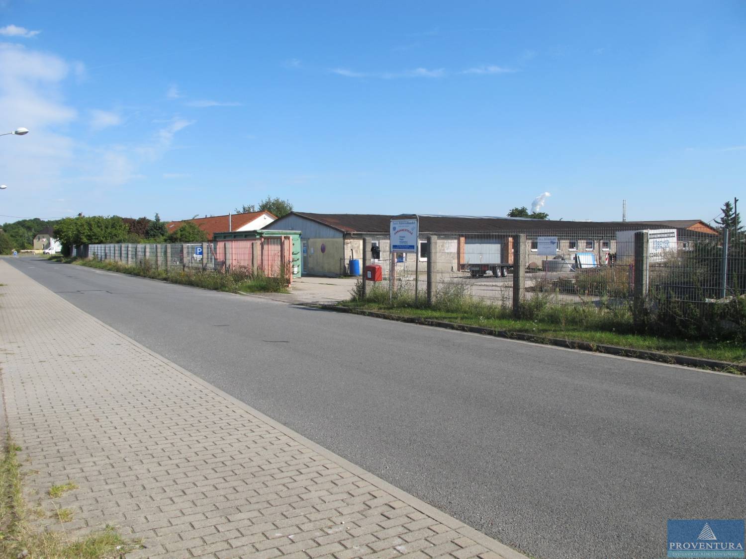 Insolvenz-Onlineauktion: Bau-Gewerbegrundstück Nähe Autobahnkreuz A38A143