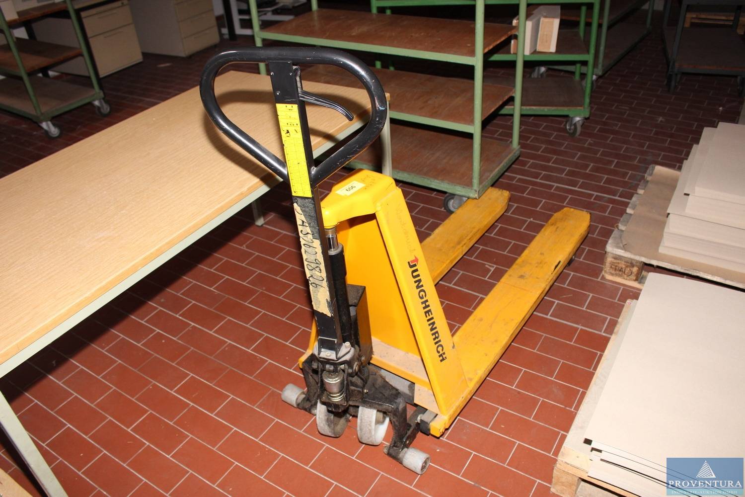 Scherenhubwagen Jungheinrich Proventura Online Auktion
