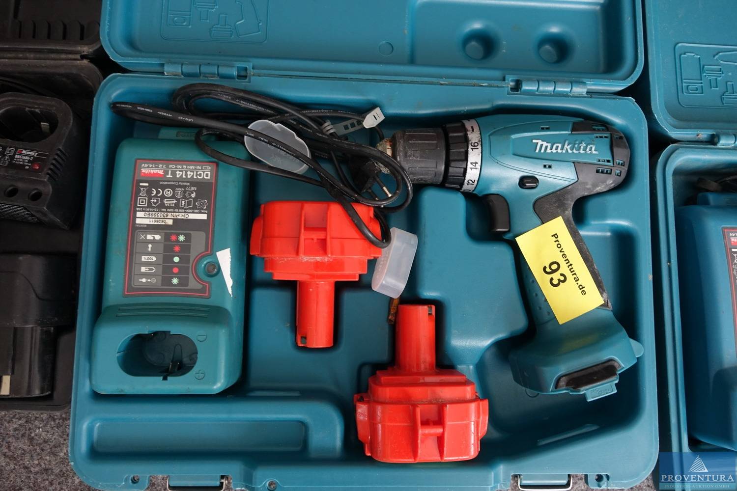 Makita 6271d двигатель