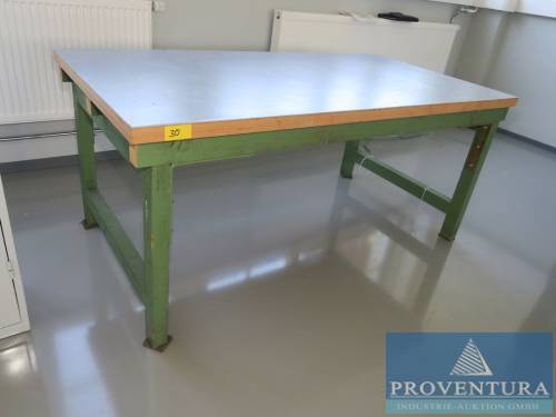 Werktisch Stahl/Holz grün ca. 175x90x77h cm
