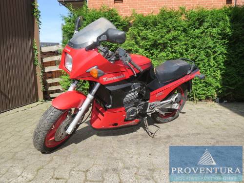 Aus Insolvenz: Motorrad-Klassiker Kawasaki GPZ 900R, EZ 1990, 39.000 km