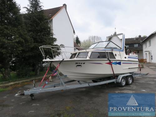 Kajütboot CORONET 21, Bj. 70er Jahre, mit Trailer