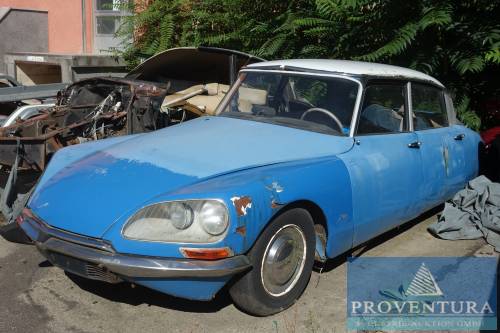 Oldtimer-Fahrzeug CITROEN ID 20