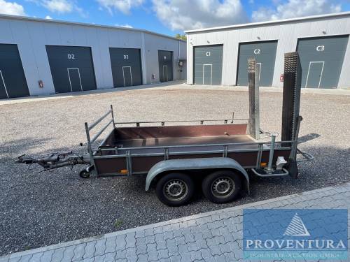 Pkw-Trailer SARIS F30, EZ 02.08.99 2.000 kg