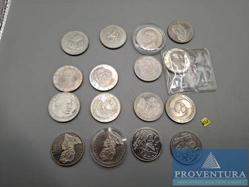 Pièces de collection République fédérale d'Allemagne 16 pièces 5 DM total 80 DM
